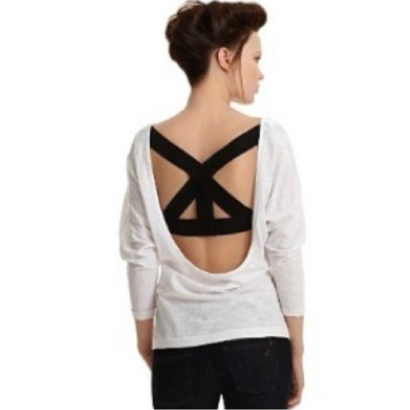 Elizabeth and James Olive/khaki and Black cross back top with ruched sleeves. - Picture 12 of 16